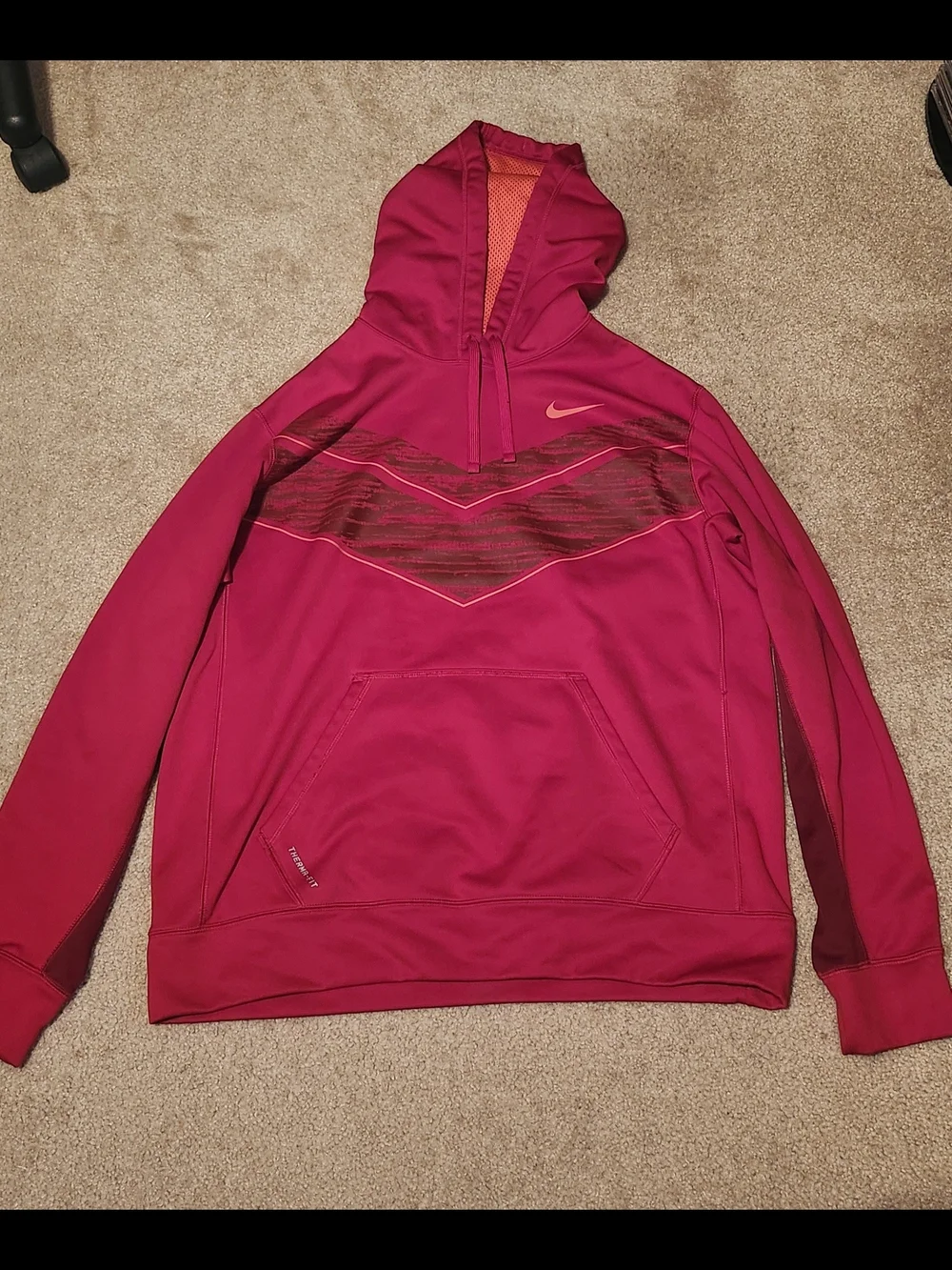 Nike Men's Bright Magenta Performance Hooded Jacket
